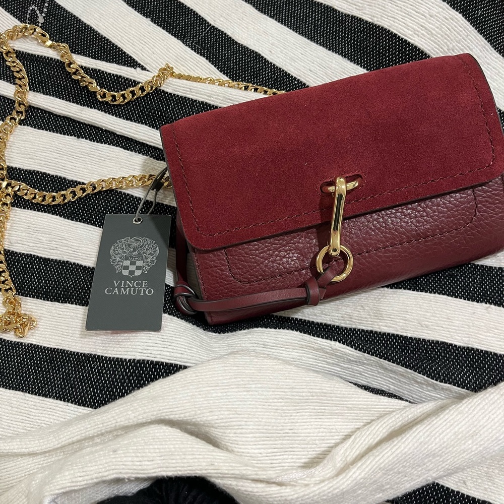 NWT Vince Camuto GORGEOUS crossbody!